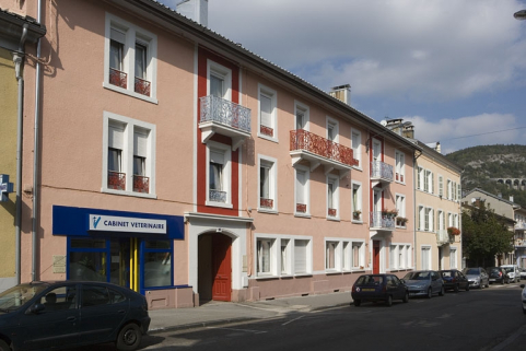 Façade antérieure, de trois quarts gauche. © Région Bourgogne-Franche-Comté, Inventaire du patrimoine
