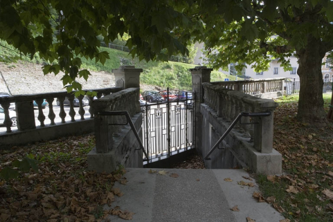 Escalier indépendant, côté jardin. © Région Bourgogne-Franche-Comté, Inventaire du patrimoine