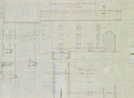 Projet de règlement du moulin du dessous à Esmoulins appartenant au sieur Bouvet [...]. Elévation de la façade est du moulin et plan de la tête d'eau. © Région Bourgogne-Franche-Comté, Inventaire du patrimoine