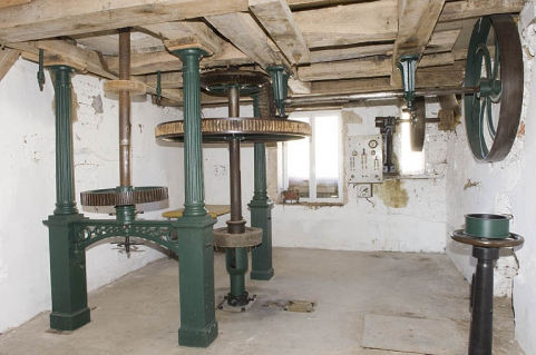 Beffroi du moulin. © Région Bourgogne-Franche-Comté, Inventaire du patrimoine