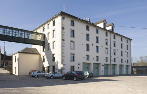 Vue de trois quarts arrière. © Région Bourgogne-Franche-Comté, Inventaire du patrimoine