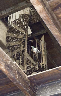 Bâtiment de rectification. Escalier intérieur en fonte. © Région Bourgogne-Franche-Comté, Inventaire du patrimoine