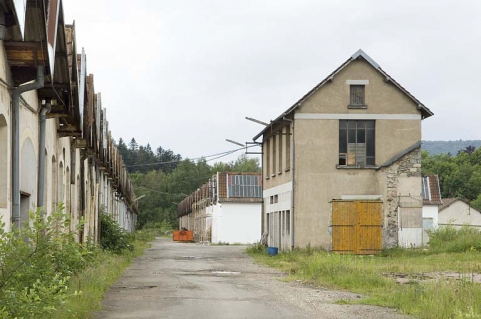 Ateliers de fabrication et transformateur depuis le nord-est. © Région Bourgogne-Franche-Comté, Inventaire du patrimoine