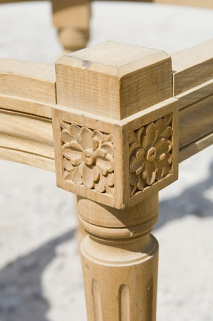 Partie supérieure d'un pied de chaise. © Région Bourgogne-Franche-Comté, Inventaire du patrimoine