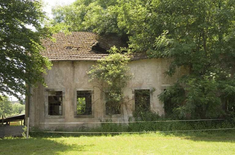 Atelier de fabrication en ruines. © Région Bourgogne-Franche-Comté, Inventaire du patrimoine