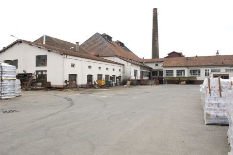 Atelier de réparation et atelier des fours depuis le nord. © Région Bourgogne-Franche-Comté, Inventaire du patrimoine