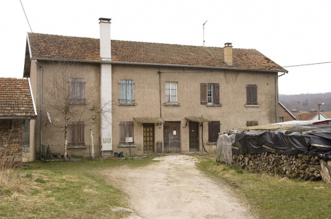 Logement ouvrier collectif (6 et 8 impasse des Ronds Champs). © Région Bourgogne-Franche-Comté, Inventaire du patrimoine