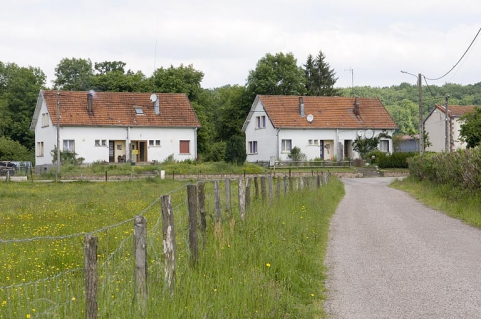 Logements doubles de la cité ouvrière. © Région Bourgogne-Franche-Comté, Inventaire du patrimoine