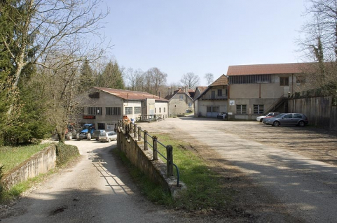 Vue d'ensemble depuis le nord-ouest. © Région Bourgogne-Franche-Comté, Inventaire du patrimoine