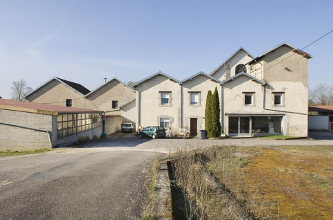 Vue d'ensemble depuis le nord-est. © Région Bourgogne-Franche-Comté, Inventaire du patrimoine