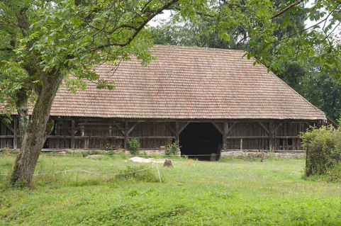 Halle à charbon. Vue rapprochée de la façade ouest. © Région Bourgogne-Franche-Comté, Inventaire du patrimoine