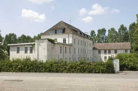 Vue d'ensemble depuis le sud-est. © Région Bourgogne-Franche-Comté, Inventaire du patrimoine