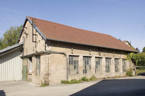 Atelier de fabrication (?). © Région Bourgogne-Franche-Comté, Inventaire du patrimoine Atelier de fabrication (?). © Région Bourgogne-Franche-Comté, Inventaire du patrimoine