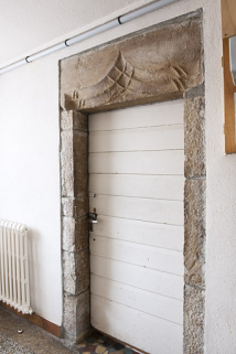 Intérieur : baie conduisant à l'ancienne grange. © Région Bourgogne-Franche-Comté, Inventaire du patrimoine