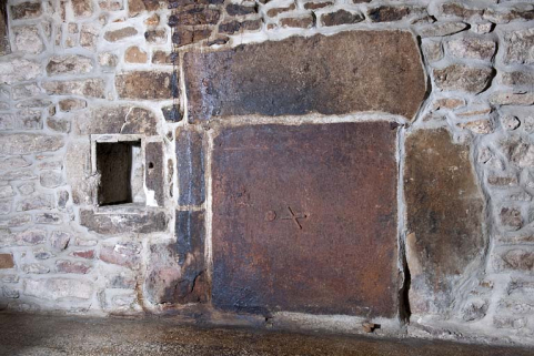 Détail de la cheminée © Région Bourgogne-Franche-Comté, Inventaire du patrimoine