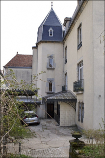 Logis principal : détail de la tour d'escalier. © Région Bourgogne-Franche-Comté, Inventaire du Patrimoine