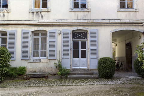 Détail du rez-de-chaussée de l'aile gauche du logis secondaire. © Région Bourgogne-Franche-Comté, Inventaire du Patrimoine