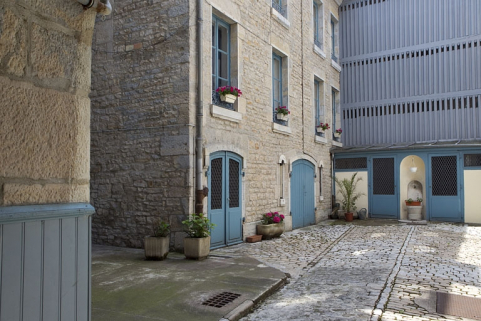 Détail du rez-de-chaussée du logis secondaire gauche. © Région Bourgogne-Franche-Comté, Inventaire du Patrimoine