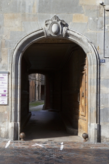 Détail du portail d'entrée. © Région Bourgogne-Franche-Comté, Inventaire du Patrimoine