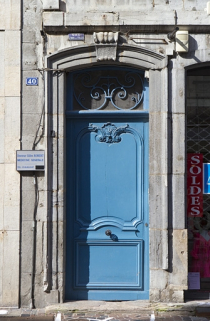 Détail de la porte du couloir d'entrée. © Région Bourgogne-Franche-Comté, Inventaire du Patrimoine