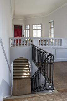 Détail de l'escalier secondaire depuis le palier. © Région Bourgogne-Franche-Comté, Inventaire du Patrimoine