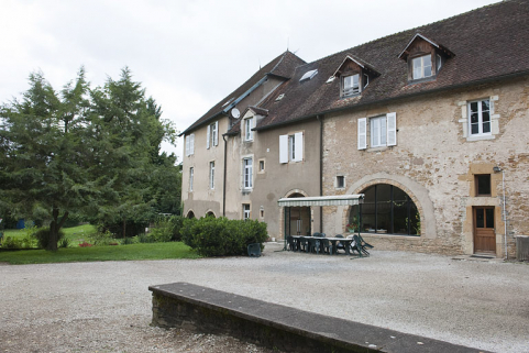 Revers des façades du côté de la rue des Fossés (1ère partie). © Région Bourgogne-Franche-Comté, Inventaire du patrimoine