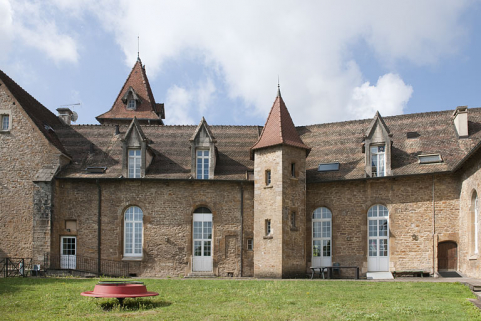 Bâtiment (C), vue d'ensemble côté jardin. © Région Bourgogne-Franche-Comté, Inventaire du patrimoine