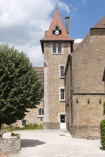 Bâtiment (C), vue de la tour d'escalier. © Région Bourgogne-Franche-Comté, Inventaire du patrimoine
