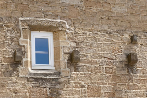 Chapelle (F), vue d'une baie. © Région Bourgogne-Franche-Comté, Inventaire du patrimoine