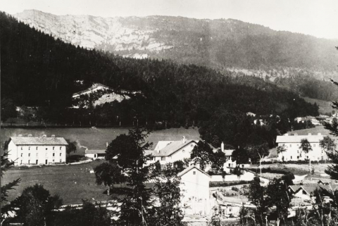 Vue générale après l'incendie de 1913 © Région Bourgogne-Franche-Comté, Inventaire du patrimoine