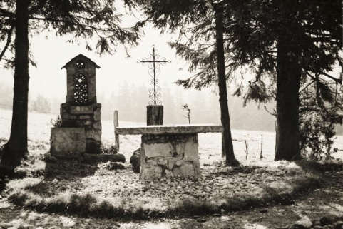 Images de Franche-Comté "Le Lacquerez" par Jougne.- Oratoire. © Région Bourgogne-Franche-Comté, Inventaire du patrimoine