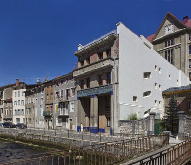 Bâtiment A : vue d'ensemble de l'élévation sur le quai Aimé Lamy. © Région Bourgogne-Franche-Comté, Inventaire du patrimoine Bâtiment A : vue d'ensemble de l'élévation sur le quai Aimé Lamy. © Région Bourgogne-Franche-Comté, Inventaire du patrimoine