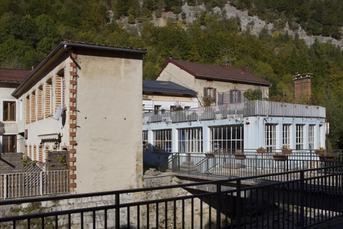 Vue d'ensemble depuis la rue de la République. © Région Bourgogne-Franche-Comté, Inventaire du patrimoine