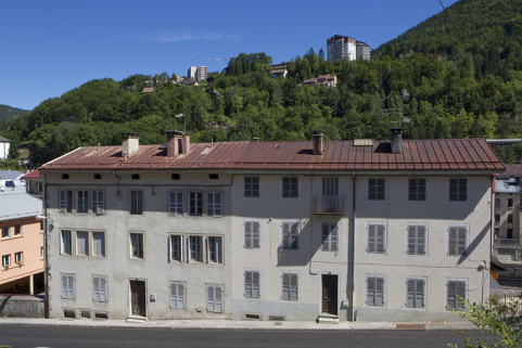Façade antérieure. Le n° 5 rue Pasteur est à droite (et le n° 3 à gauche). © Région Bourgogne-Franche-Comté, Inventaire du patrimoine