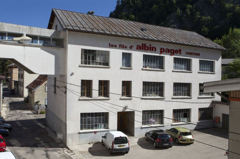 Usine de lunetterie Albin Paget (15 rue Emile Zola et 221 rue de la République). © Région Bourgogne-Franche-Comté, Inventaire du patrimoine Usine de lunetterie Albin Paget (15 rue Emile Zola et 221 rue de la République). © Région Bourgogne-Franche-Comté, Inventaire du patrimoine