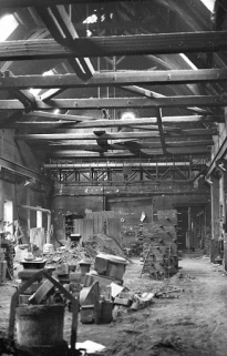 Vue intérieure d'un atelier de fabrication. © Région Bourgogne-Franche-Comté, Inventaire du patrimoine