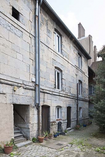 Vue d'ensemble du premier logis secondaire de trois quarts gauche. © Région Bourgogne-Franche-Comté, Inventaire du Patrimoine