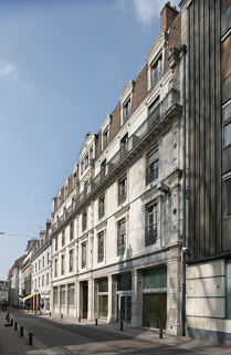 Vue d'ensemble depuis la rue de trois quarts droit. © Région Bourgogne-Franche-Comté, Inventaire du Patrimoine