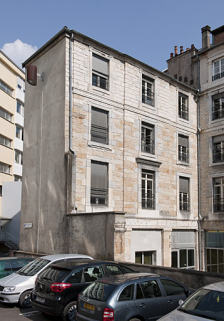 Vue d'ensemble de l'aile gauche sur cour. © Région Bourgogne-Franche-Comté, Inventaire du Patrimoine