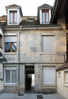 Premier logis secondaire : vue d'ensemble de la façade antérieure. © Région Bourgogne-Franche-Comté, Inventaire du Patrimoine