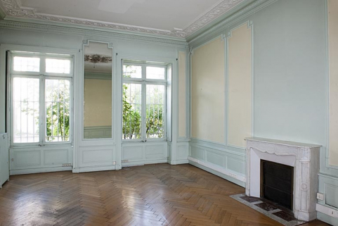 Logis au fond de la deuxième cour : vue d'une pièce de l'étage. © Région Bourgogne-Franche-Comté, Inventaire du Patrimoine