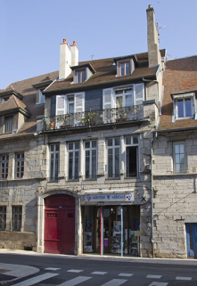 Vue d'ensemble depuis la rue. © Région Bourgogne-Franche-Comté, Inventaire du Patrimoine