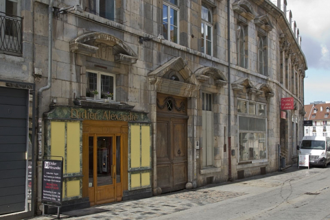 Façade antérieure : détail de la partie gauche. © Région Bourgogne-Franche-Comté, Inventaire du Patrimoine