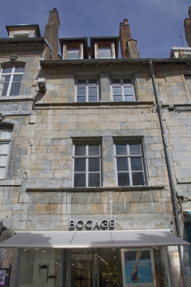Logis principal, façade sur rue : de face. © Région Bourgogne-Franche-Comté, Inventaire du Patrimoine