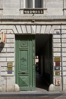 Logis principal, façade antérieure : détail du portail d'entrée. © Région Bourgogne-Franche-Comté, Inventaire du Patrimoine