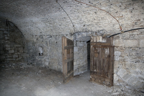 Logis principal, sous-sol : cave C. © Région Bourgogne-Franche-Comté, Inventaire du Patrimoine