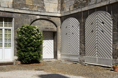 Logis principal, aile droite : vue des remises. © Région Bourgogne-Franche-Comté, Inventaire du Patrimoine