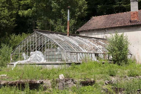 Serre vue de trois quarts. © Région Bourgogne-Franche-Comté, Inventaire du patrimoine