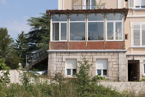 Détail de la véranda. © Région Bourgogne-Franche-Comté, Inventaire du patrimoine