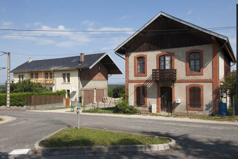 Les communs : écurie, remise et logements. © Région Bourgogne-Franche-Comté, Inventaire du patrimoine